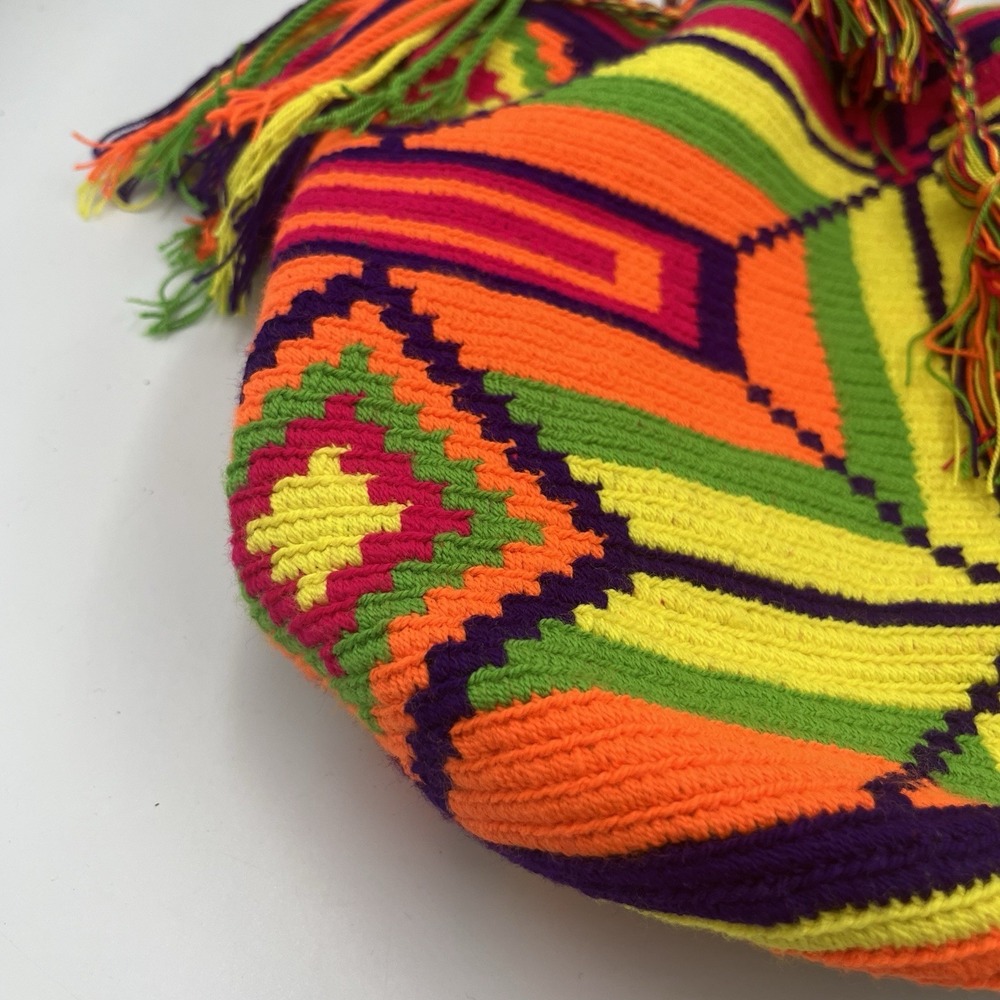 Vibrant Colorful Mochila Wayuu Handbag Purse Handmade Original Unique Boho Fun - Picture 8 of 16